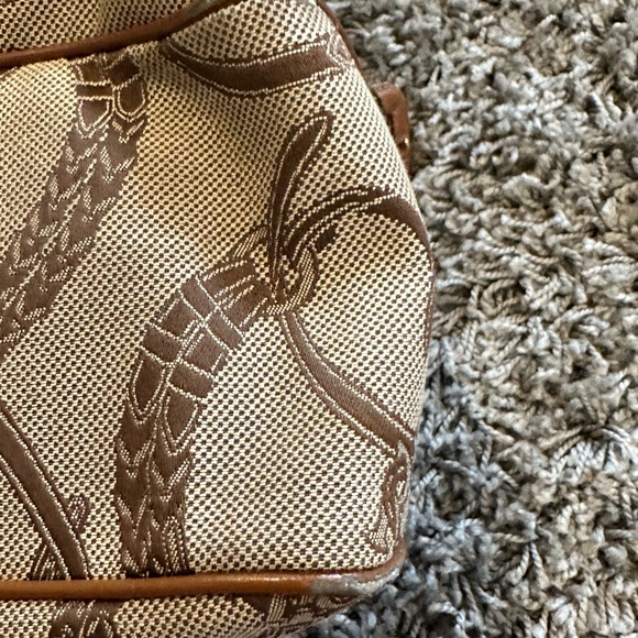 Lauren Ralph Lauren Women’s Brown Leather Trim Equestrian Tote Bag - Picture 11 of 16